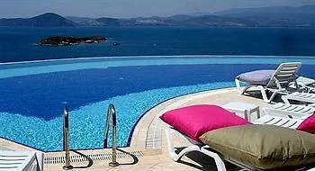 Royal Heights Apartments Boğaziçi
