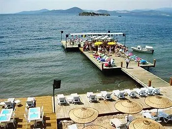 Otel Royal Heights Apartments Boğaziçi