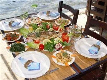 Otel Royal Heights Apartments Boğaziçi