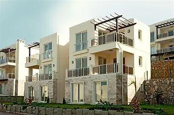 Otel Royal Heights Apartments Boğaziçi
