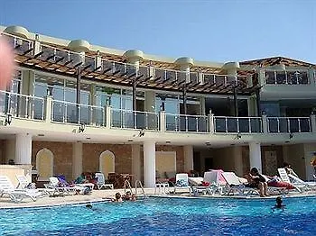 Royal Heights Apartments Boğaziçi Otel