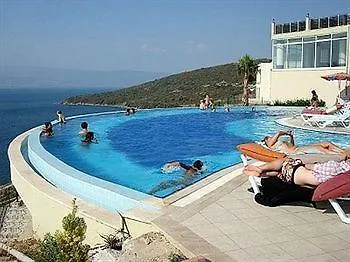 Royal Heights Apartments Boğaziçi Otel